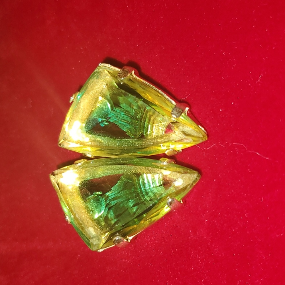 Vintage - 30s 40s Glass Clip On Earrings